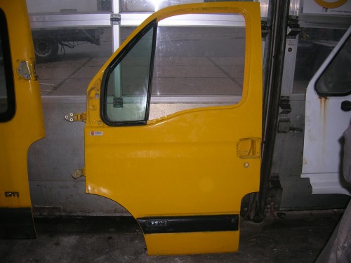 deur portier links voor renault master opel movano nissan interstar  